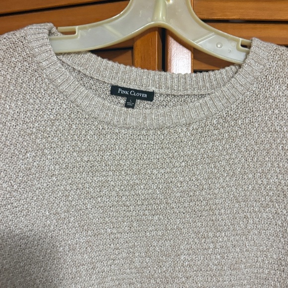 Pink Clover Cream Crew Neck Sweater - Picture 4 of 5